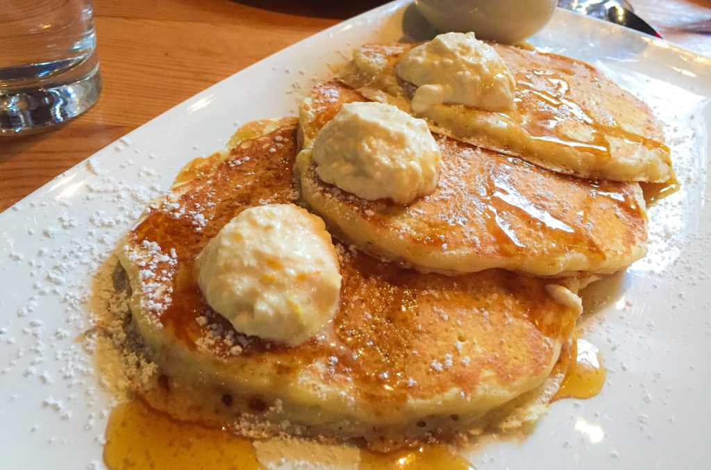 Lemon Blackberry Pancakes 12 sweet ricotta
