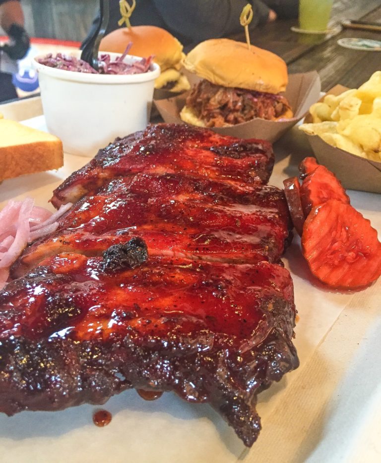 Bun Boy Eats NYC PIG BEACH BROOKLYN / GOWANUS BRUNCH